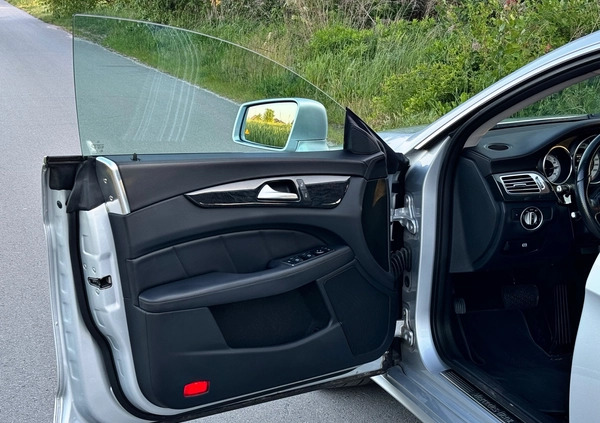 Mercedes-Benz CLS cena 65990 przebieg: 225000, rok produkcji 2012 z Radom małe 781